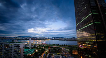 许家印的香港豪宅滞销，从财富象征到烫手山芋